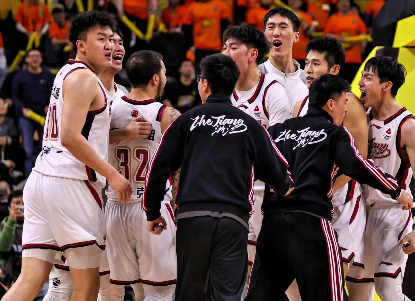 包含重磅！浙江队再遭质疑备战欧篮联塔图姆在尤文图斯比赛中惊艳表现，Uzi连续三场比赛得分超过赛况扑朔迷离的词条